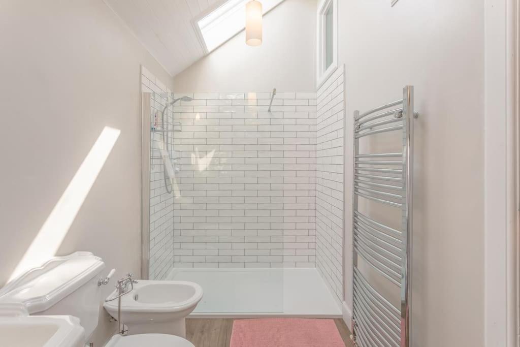 Stylish Self Contained Studio Near Glasgow Airport Apartment Lochwinnoch Екстериор снимка