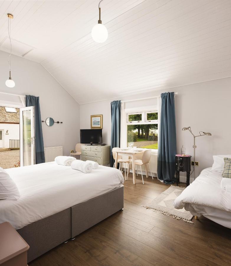Stylish Self Contained Studio Near Glasgow Airport Apartment Lochwinnoch Екстериор снимка